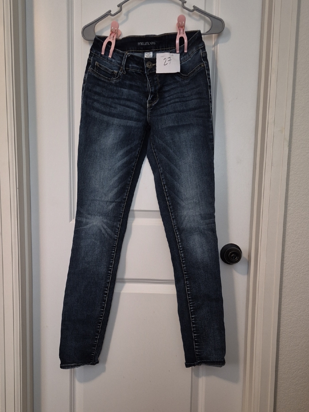 B2G1 Free Jeans 👖 👖 👖Mudd Women's Skinny Jeans